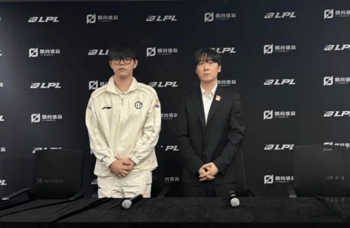 Soboro：我觉得Bin是目前LPL最强上单，首局我前期贪镀层了