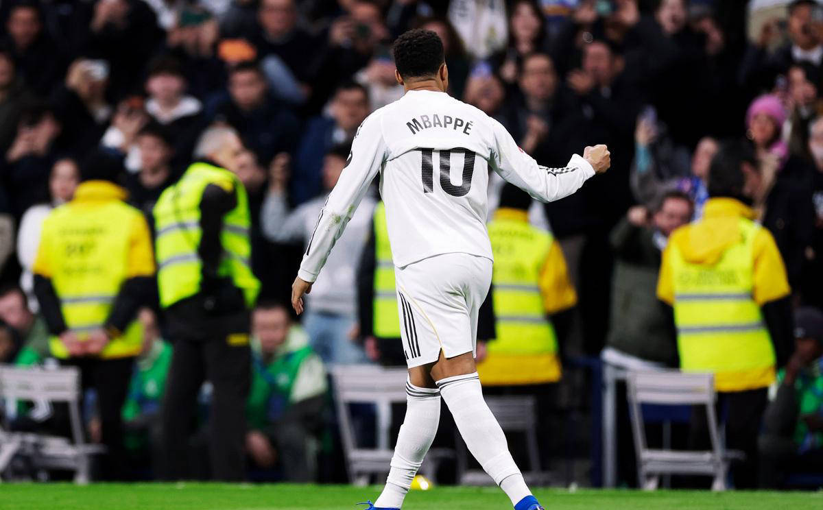 比利亚雷亚尔主场表现明显下滑，皇家马德里有望夺取联赛冠军