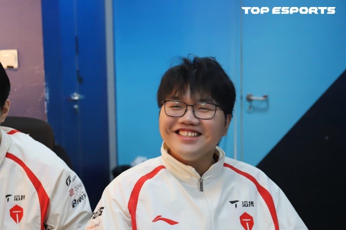 TES发布战胜IG赛后返图:每一份拼搏都有回响!