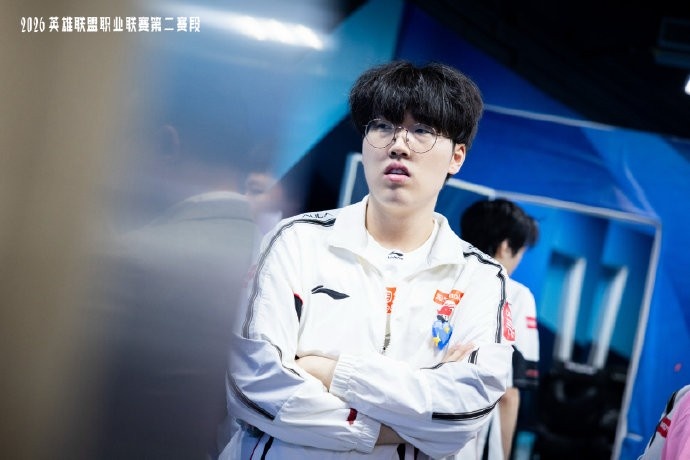 LPL发布AL赛后返图：乘风破浪，越战越勇，恭喜AL拿下胜利！