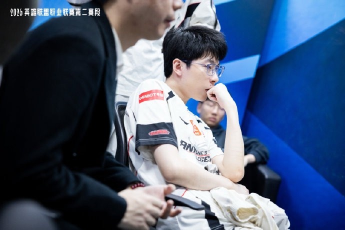 LPL发布AL赛后返图：乘风破浪，越战越勇，恭喜AL拿下胜利！